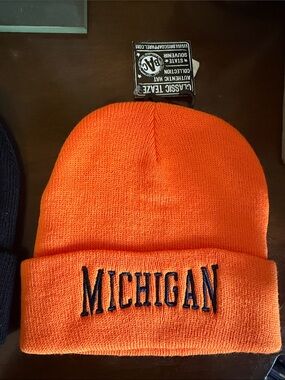 Classic Cuffed Knit Beanie OHIO - NORTH DAKOTA-NASHVILLE LONG ISLAND-MICHIGAN